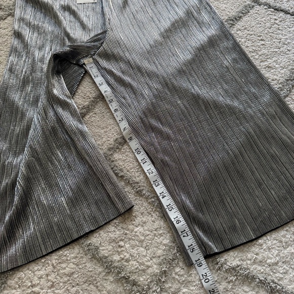 Zara metallic silver wide leg culotte pleated pull on pants large new - Picture 4 of 7